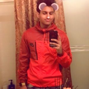 Meet your Posher, Kevin